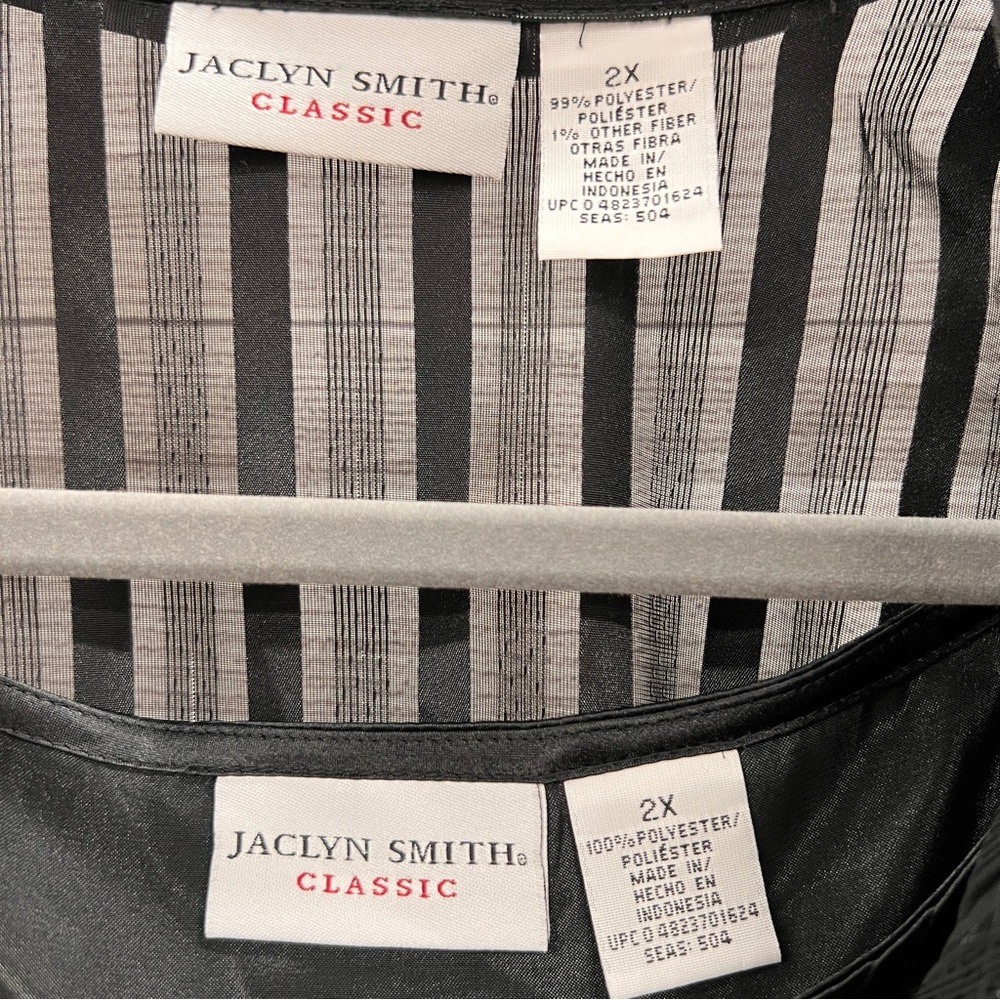 Jaclyn Smith 2 Pc Top Set - Picture 6 of 9